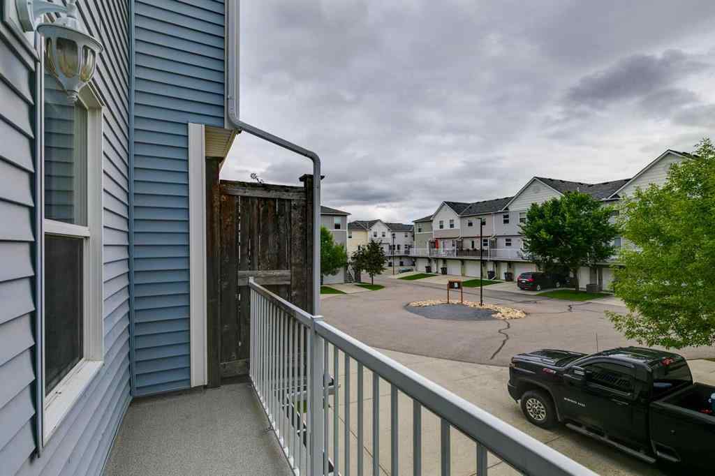 MLS® A2247688 - 910 Prairie Sound Circle NW in Highwood Village High River, Residential