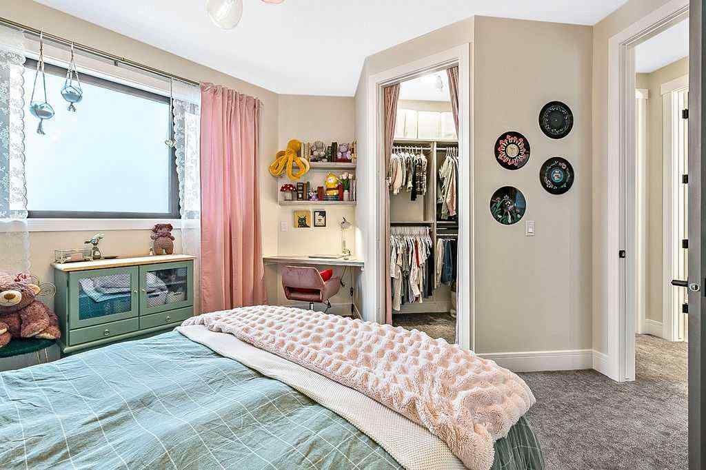 MLS® A2247694 - 10 Westmount Point  in Westmount_OK Okotoks, Residential