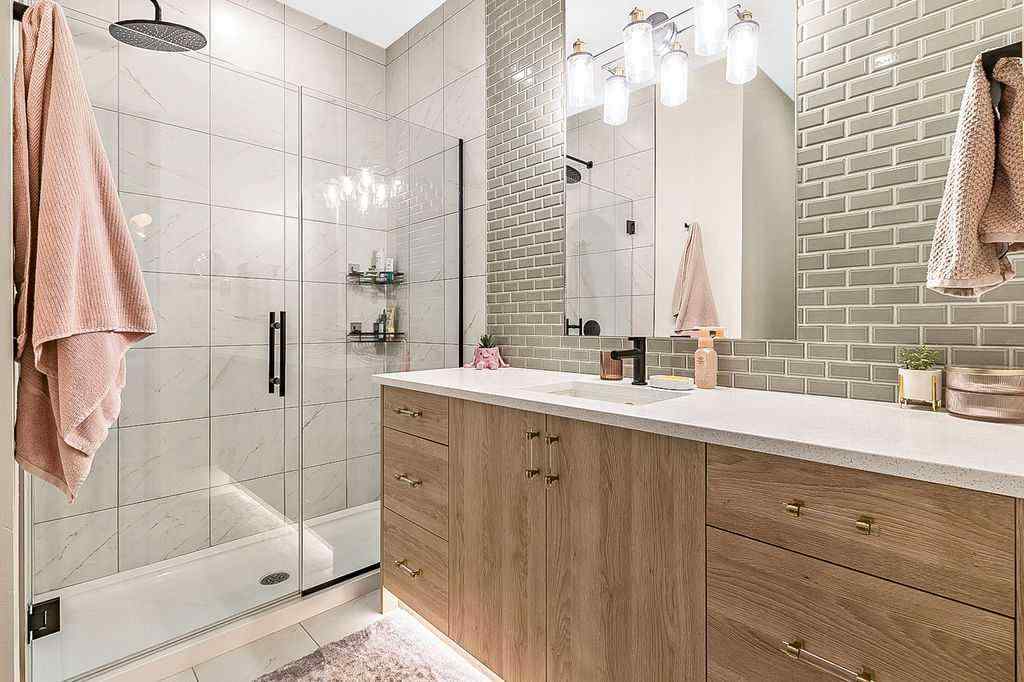 MLS® A2247694 - 10 Westmount Point  in Westmount_OK Okotoks, Residential