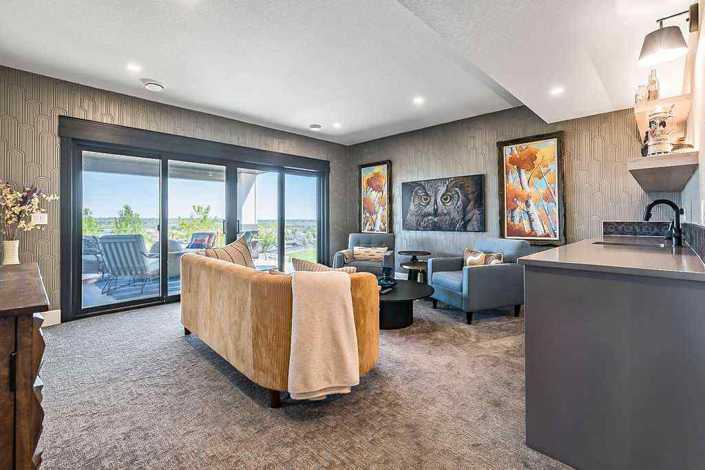 MLS® A2247694 - 10 Westmount Point  in Westmount_OK Okotoks, Residential