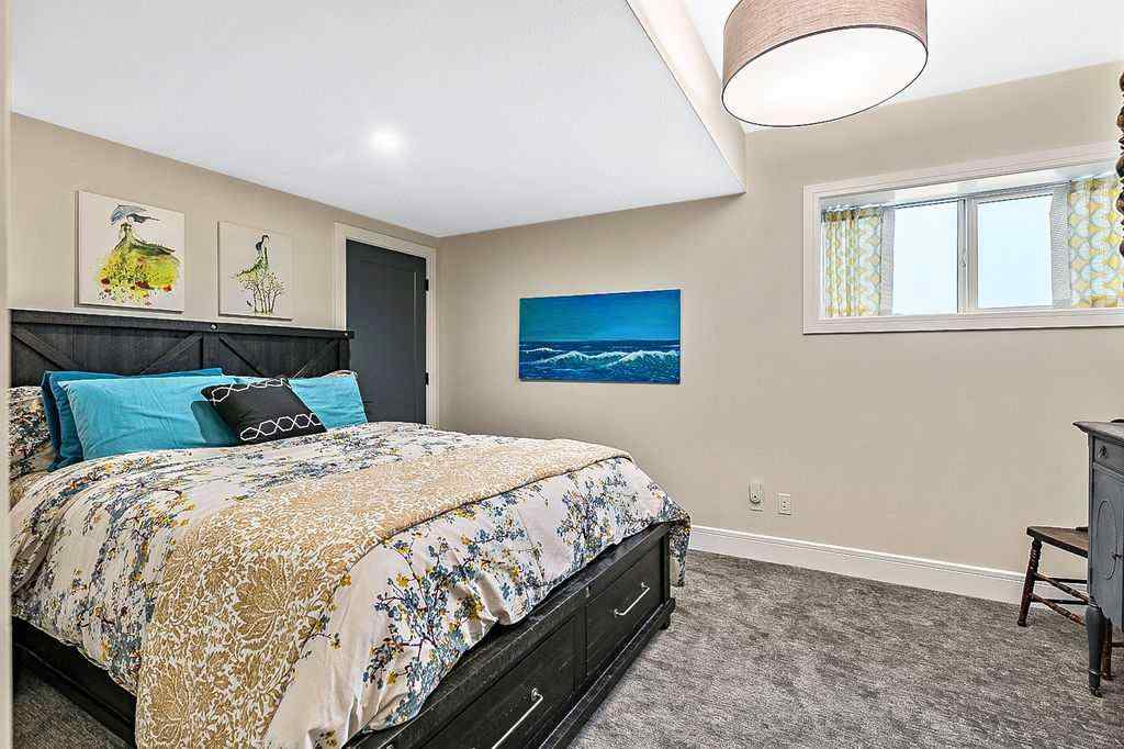 MLS® A2247694 - 10 Westmount Point  in Westmount_OK Okotoks, Residential