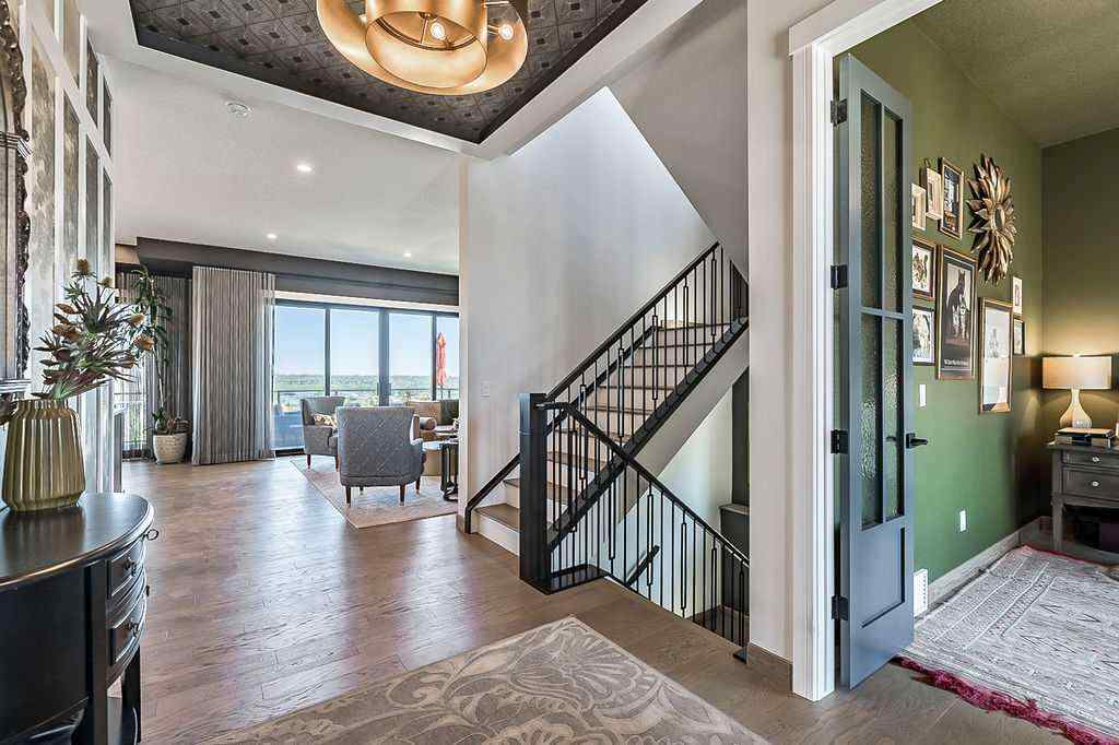 MLS® A2247694 - 10 Westmount Point  in Westmount_OK Okotoks, Residential