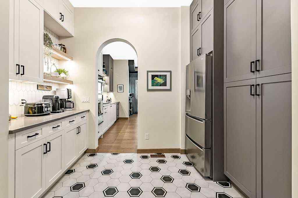 MLS® A2247694 - 10 Westmount Point  in Westmount_OK Okotoks, Residential