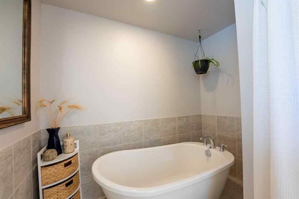 MLS® A2247701 - 93012 & 93014 Range Road 163   in NONE Rural Taber, M.D. of, Residential