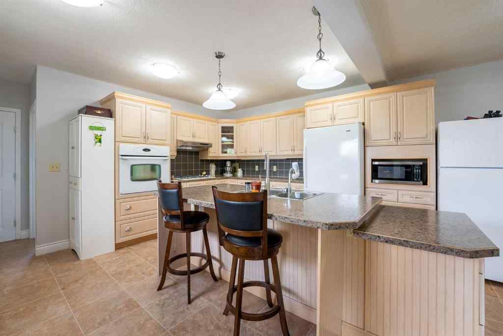 MLS® A2247701 - 93012 & 93014 Range Road 163   in NONE Rural Taber, M.D. of, Residential