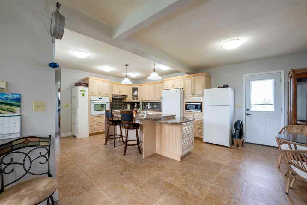 MLS® A2247701 - 93012 & 93014 Range Road 163   in NONE Rural Taber, M.D. of, Residential