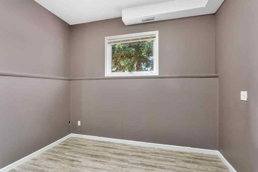 MLS® A2247704 - 11 Maple Bay  in Woodlands Lacombe, Residential