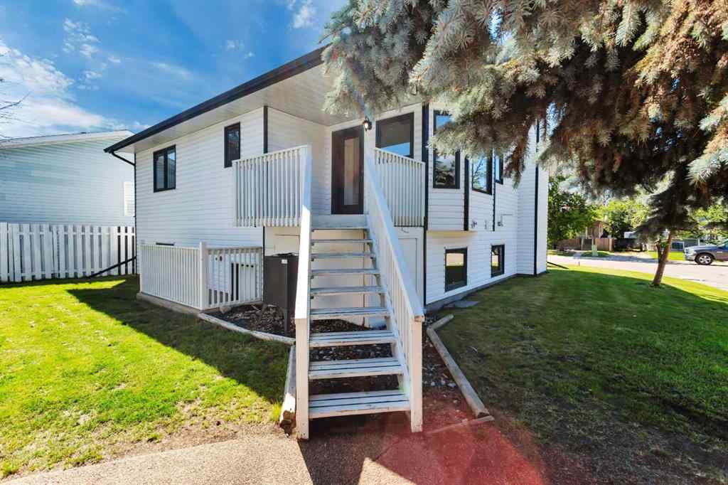 MLS® A2247704 - 11 Maple Bay  in Woodlands Lacombe, Residential