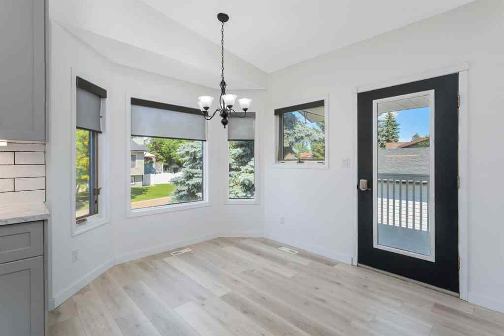 MLS® A2247704 - 11 Maple Bay  in Woodlands Lacombe, Residential