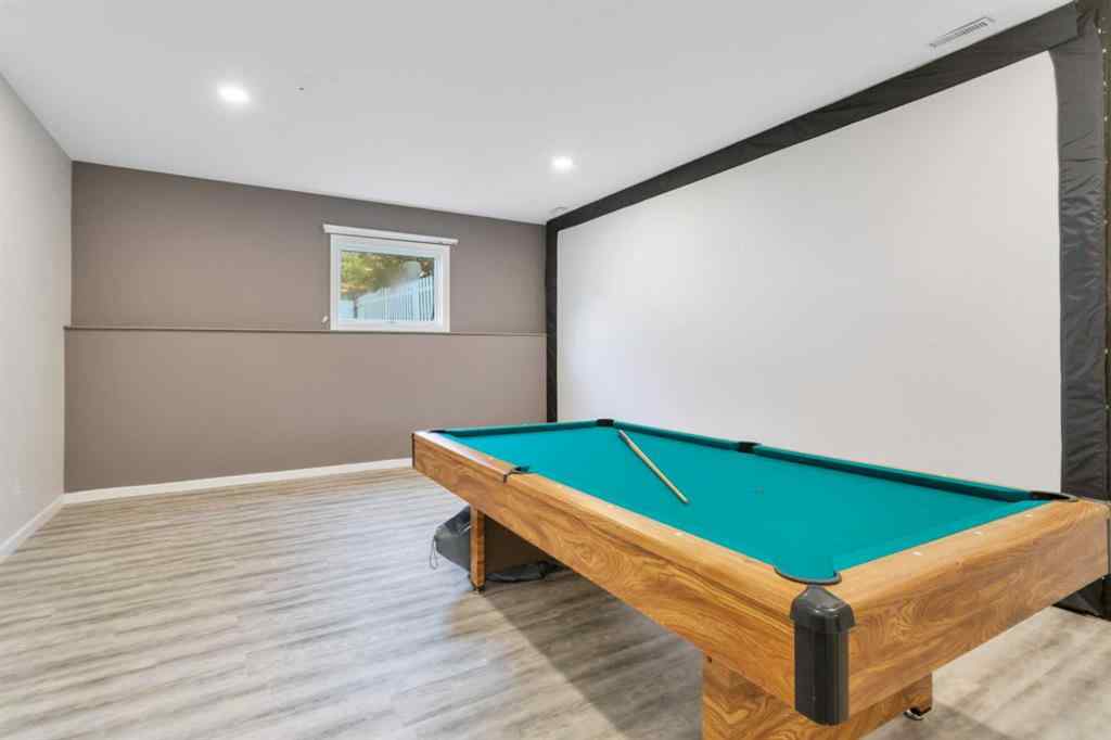 MLS® A2247704 - 11 Maple Bay  in Woodlands Lacombe, Residential