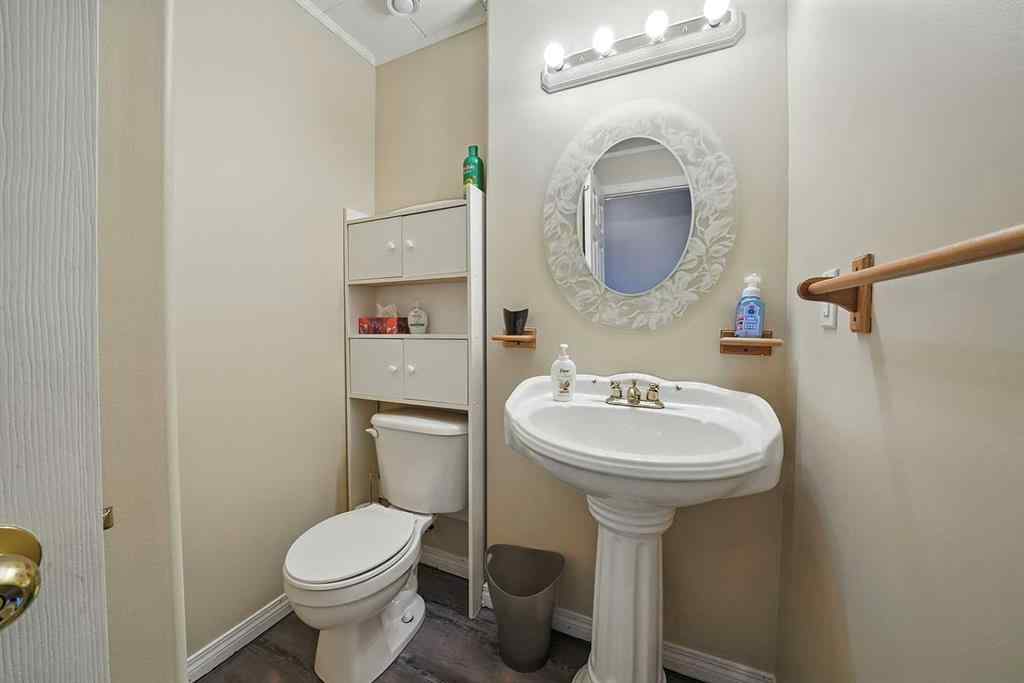 MLS® A2247705 - 108 Herder Drive  in Hewlett Park Sylvan Lake, Residential