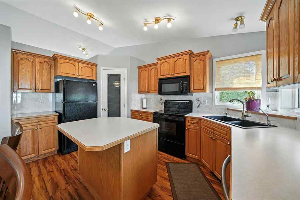 MLS® A2247705 - 108 Herder Drive  in Hewlett Park Sylvan Lake, Residential