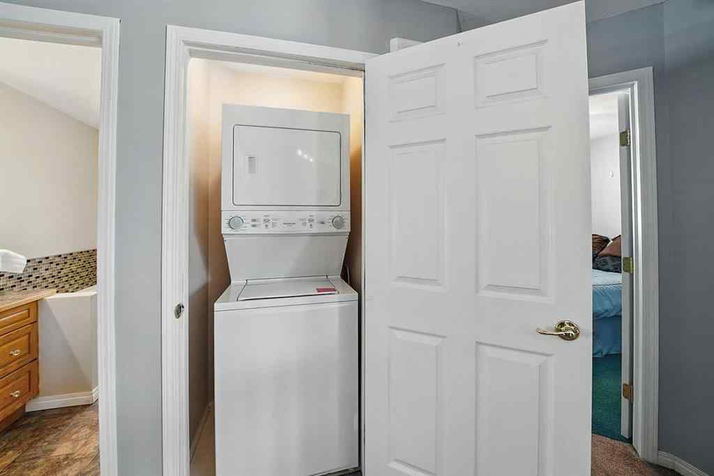 MLS® A2247705 - 108 Herder Drive  in Hewlett Park Sylvan Lake, Residential
