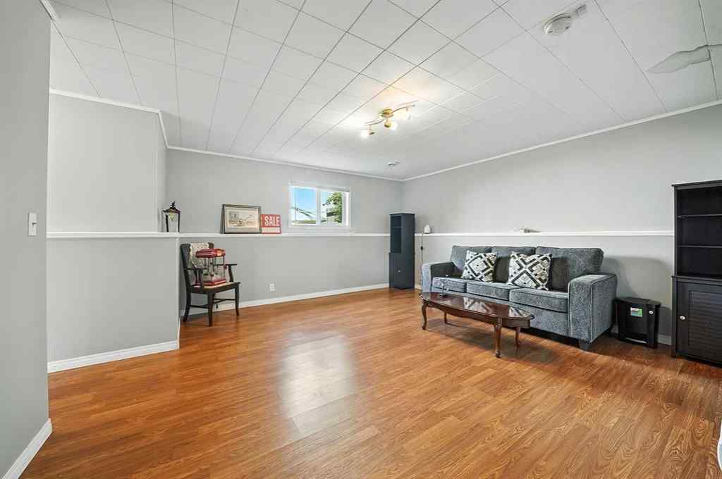 MLS® A2247705 - 108 Herder Drive  in Hewlett Park Sylvan Lake, Residential