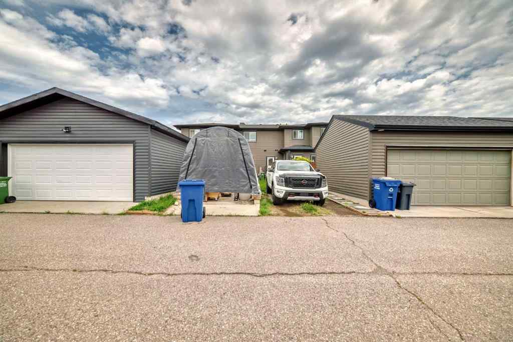 MLS® A2247720 - 23 Belgian Link  in Heartland Cochrane, Residential
