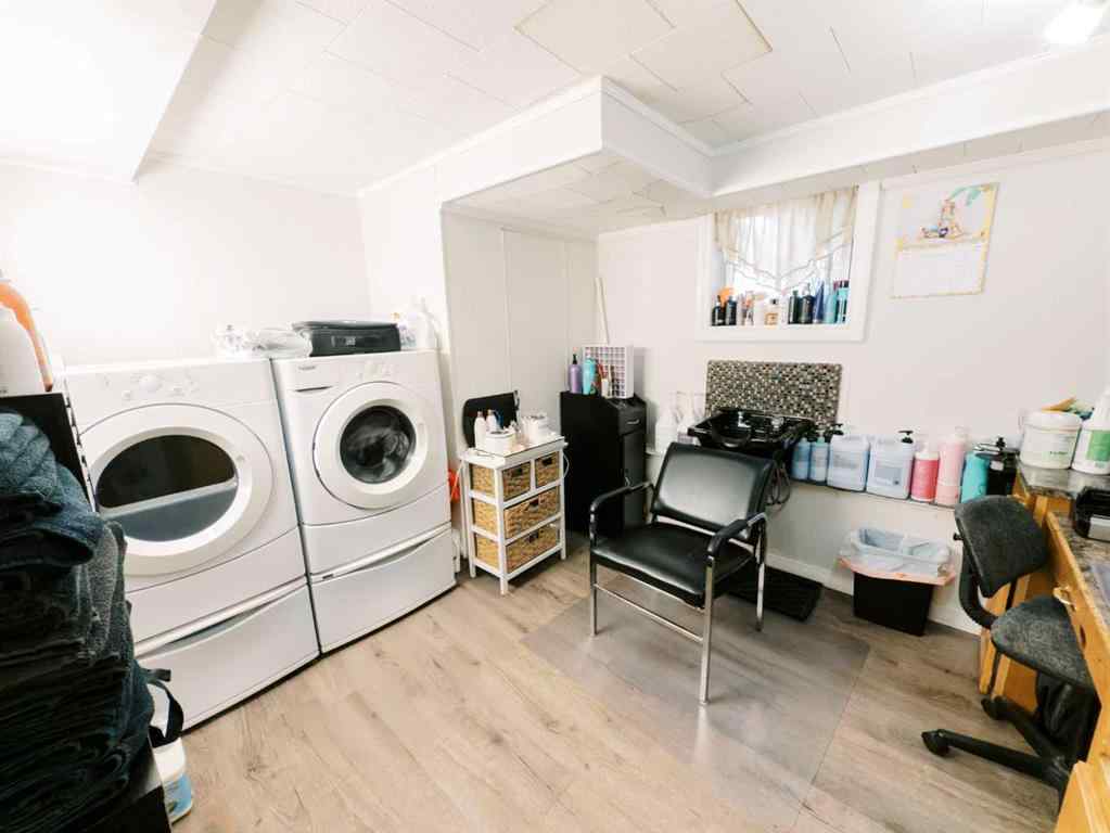 MLS® A2247725 - 6101 50A Avenue  in Rosedale Stettler, Residential