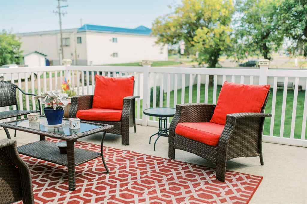 MLS® A2247725 - 6101 50A Avenue  in Rosedale Stettler, Residential