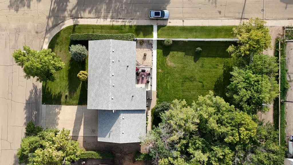 MLS® A2247725 - 6101 50A Avenue  in Rosedale Stettler, Residential