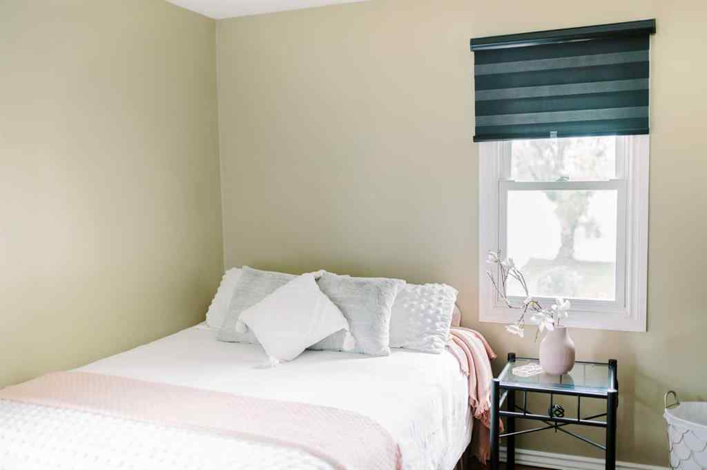 MLS® A2247725 - 6101 50A Avenue  in Rosedale Stettler, Residential