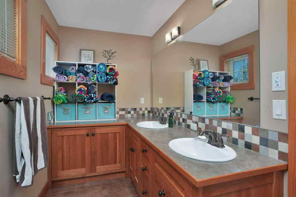 MLS® A2247732 - 39325 Range Road 10   in NONE Rural Lacombe County, Residential