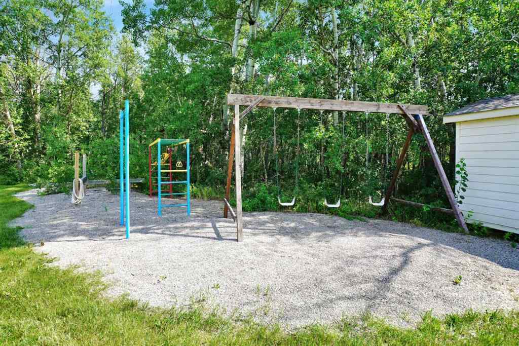 MLS® A2247732 - 39325 Range Road 10   in NONE Rural Lacombe County, Residential