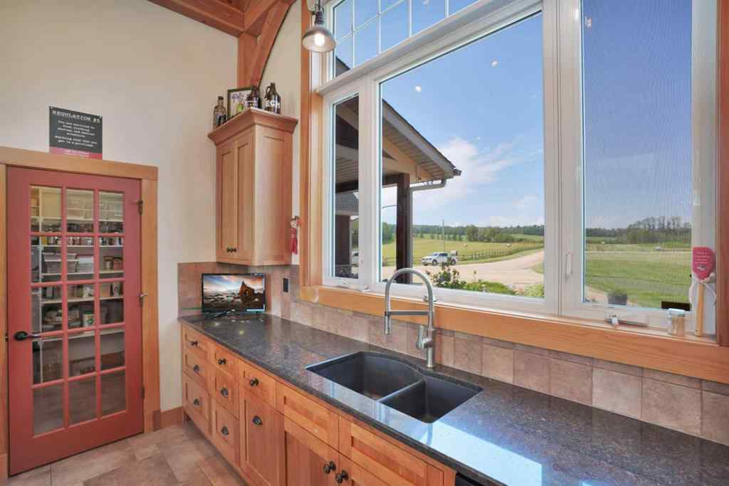 MLS® A2247732 - 39325 Range Road 10   in NONE Rural Lacombe County, Residential