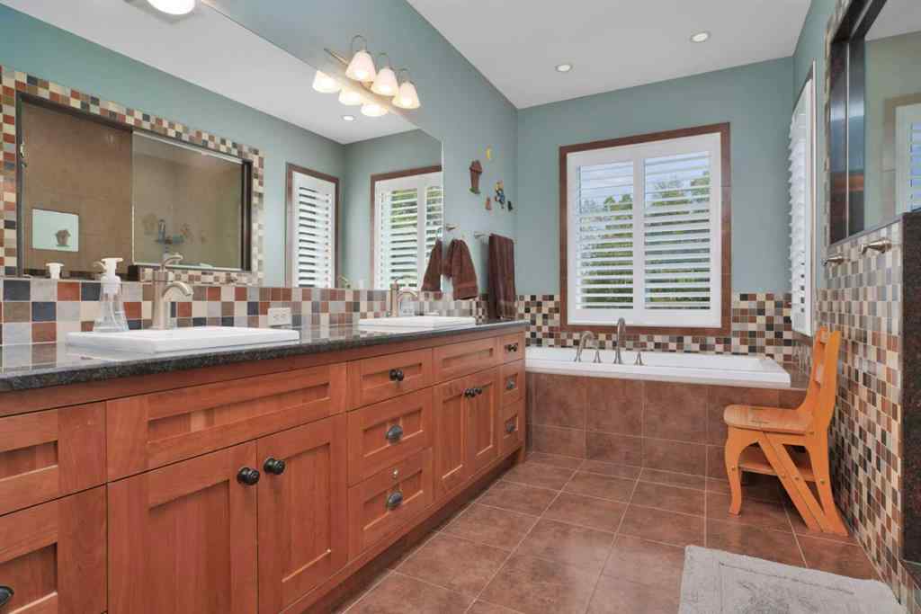 MLS® A2247732 - 39325 Range Road 10   in NONE Rural Lacombe County, Residential
