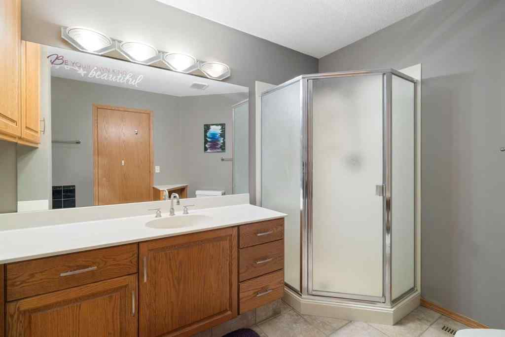 MLS® A2247734 - 233057 Range Road 282   in NONE Rural Rocky View County, Residential