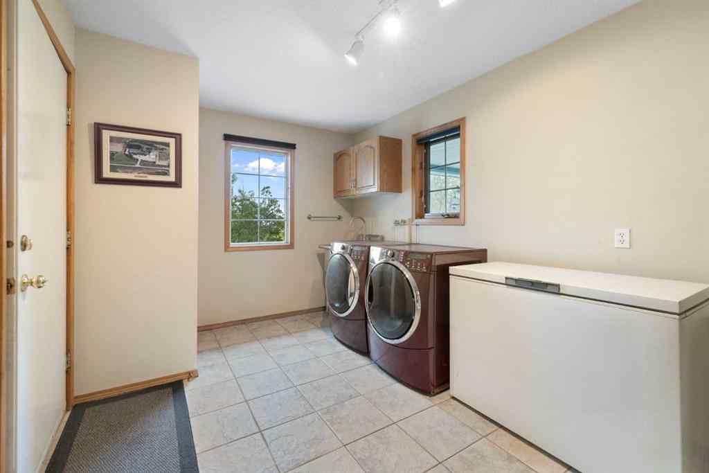 MLS® A2247734 - 233057 Range Road 282   in NONE Rural Rocky View County, Residential