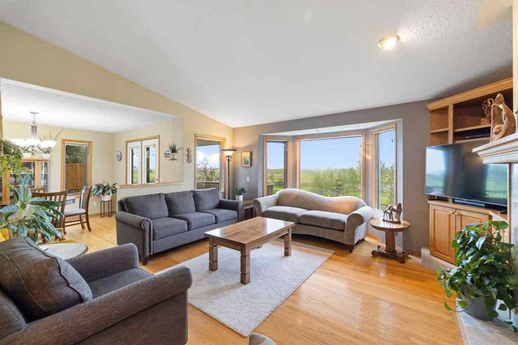 MLS® A2247734 - 233057 Range Road 282   in NONE Rural Rocky View County, Residential