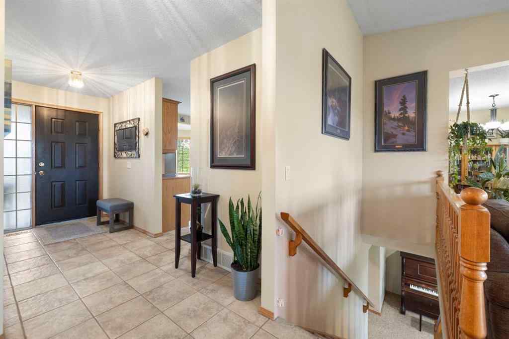 MLS® A2247734 - 233057 Range Road 282   in NONE Rural Rocky View County, Residential
