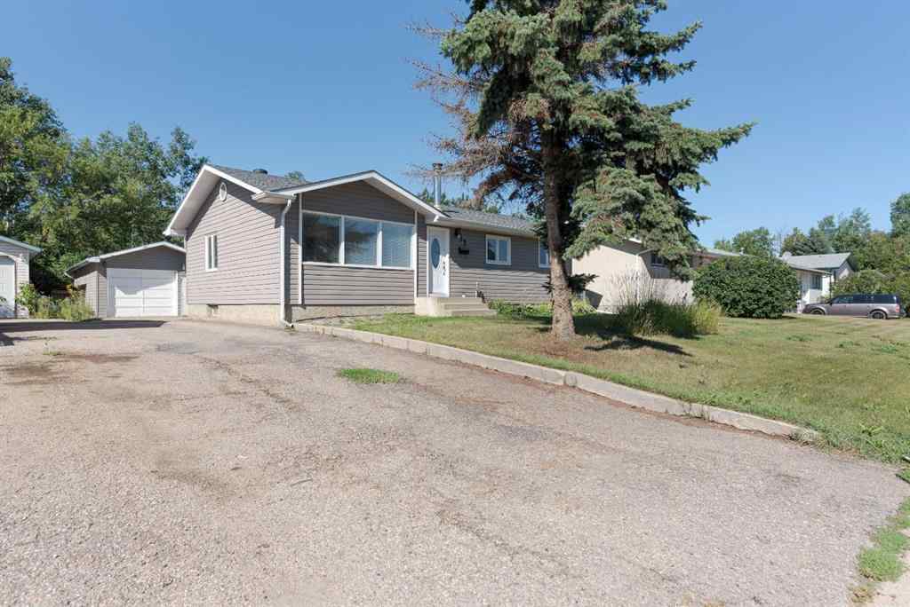 MLS® A2247738 - 32 Moberly Crescent  in Downtown Fort McMurray, Residential