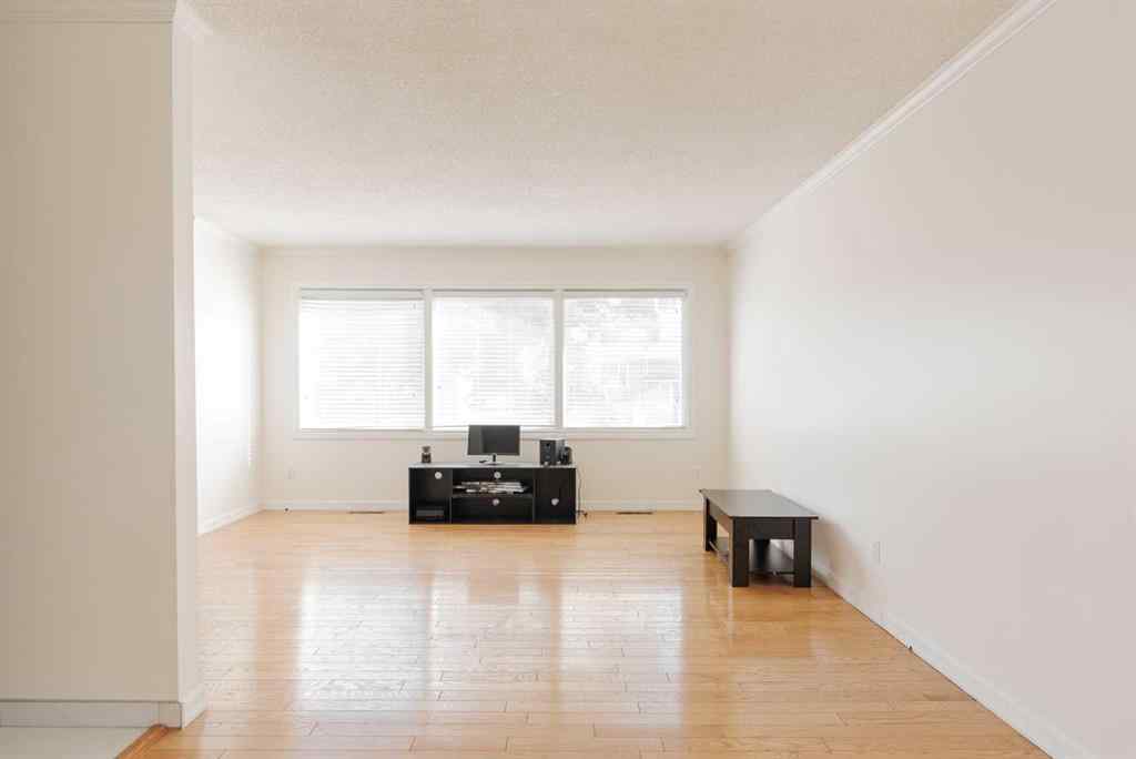 MLS® A2247738 - 32 Moberly Crescent  in Downtown Fort McMurray, Residential