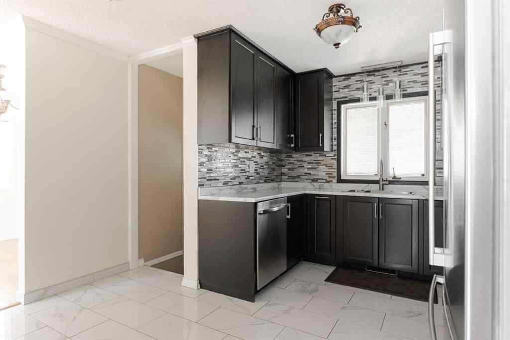 MLS® A2247738 - 32 Moberly Crescent  in Downtown Fort McMurray, Residential