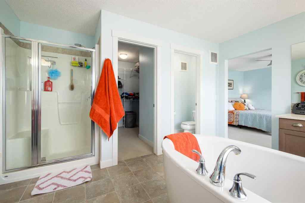 MLS® A2247739 - 84 Sunset Manor  in Sunset Ridge Cochrane, Residential