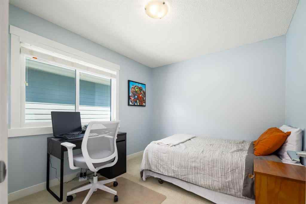MLS® A2247739 - 84 Sunset Manor  in Sunset Ridge Cochrane, Residential
