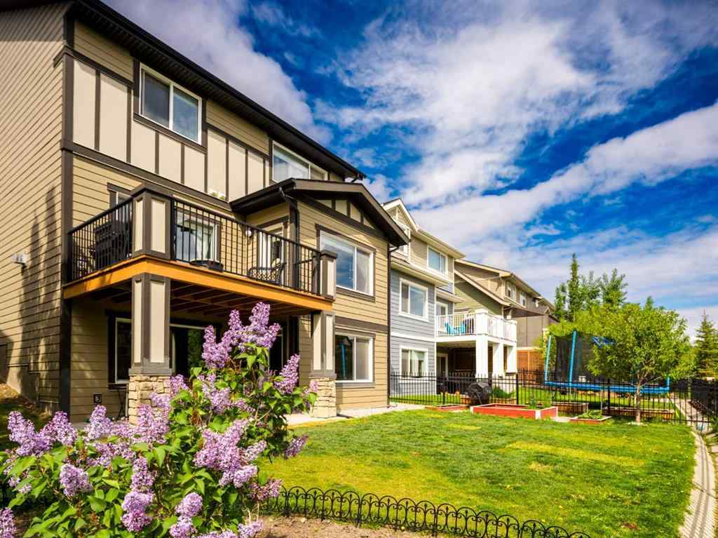 MLS® A2247739 - 84 Sunset Manor  in Sunset Ridge Cochrane, Residential