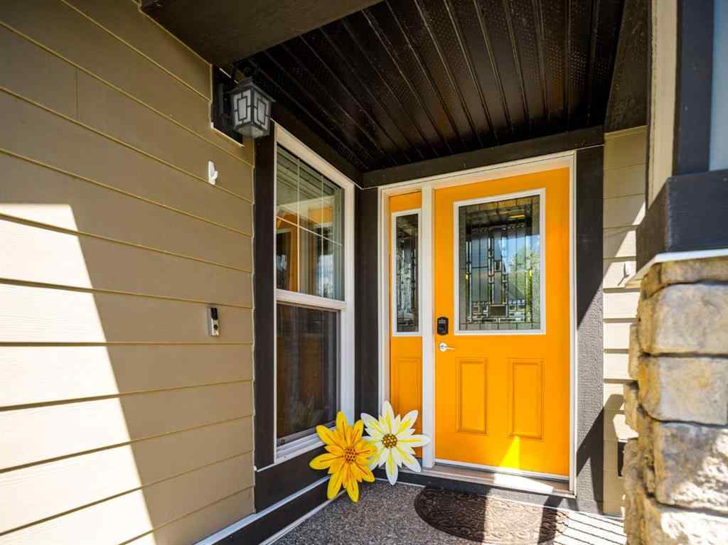 MLS® A2247739 - 84 Sunset Manor  in Sunset Ridge Cochrane, Residential