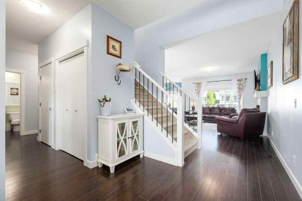 MLS® A2247739 - 84 Sunset Manor  in Sunset Ridge Cochrane, Residential
