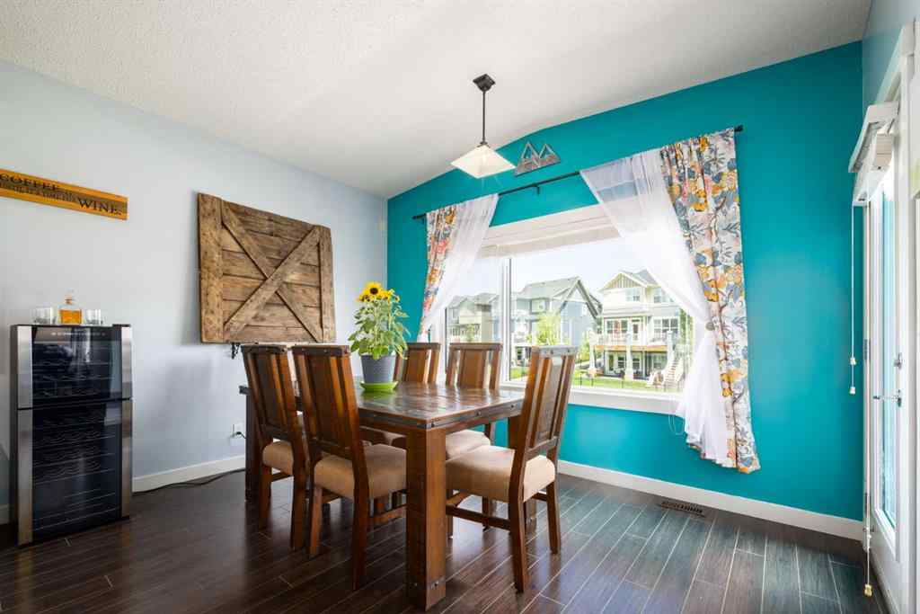 MLS® A2247739 - 84 Sunset Manor  in Sunset Ridge Cochrane, Residential