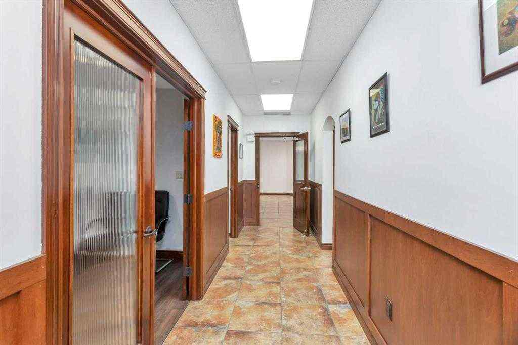 MLS® A2247741 - Unit #101 17 Beju Industrial Drive  in Beju Industrial Park Sylvan Lake, Commercial