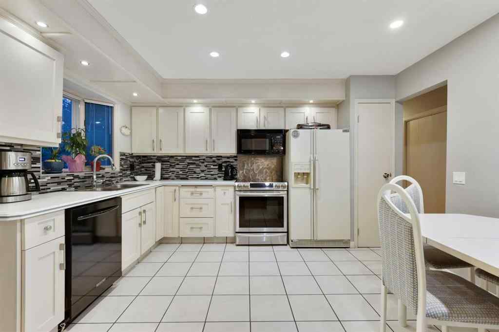 MLS® A2247745 - 147 Whitehorn Road NE in Whitehorn Calgary, Residential