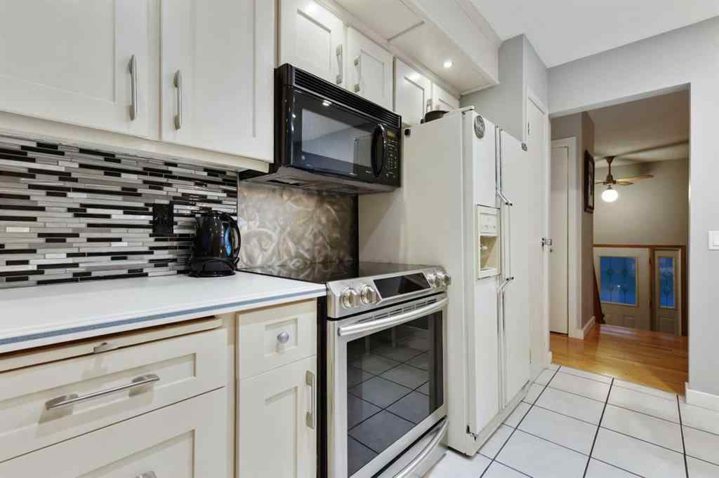 MLS® A2247745 - 147 Whitehorn Road NE in Whitehorn Calgary, Residential