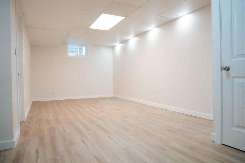 MLS® A2247747 - 729 8 Avenue  in Wainwright Wainwright, Residential