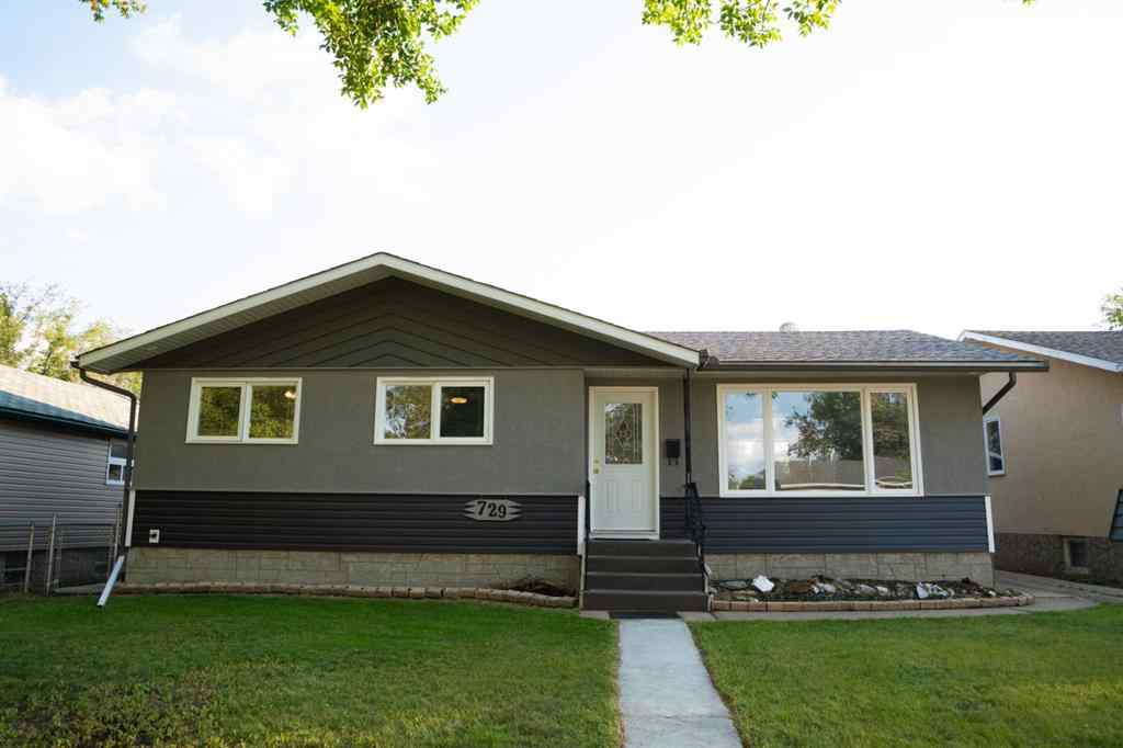 MLS® A2247747 - 729 8 Avenue  in Wainwright Wainwright, Residential