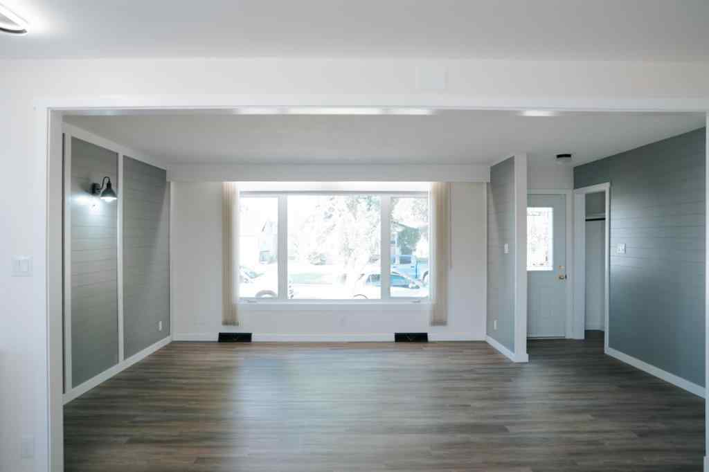 MLS® A2247747 - 729 8 Avenue  in Wainwright Wainwright, Residential