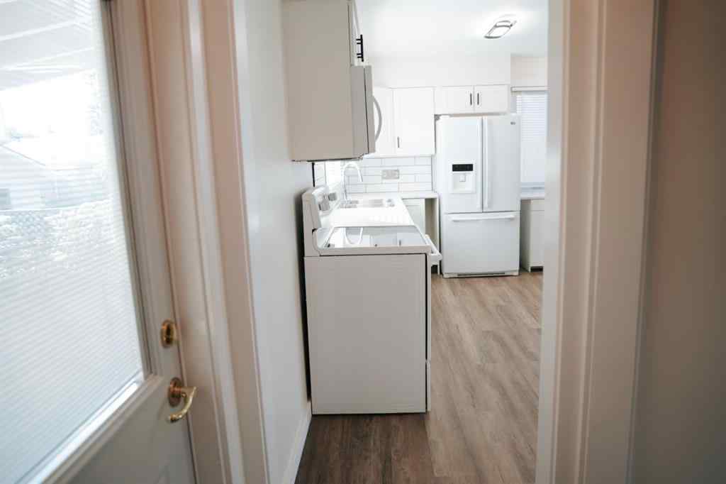 MLS® A2247747 - 729 8 Avenue  in Wainwright Wainwright, Residential