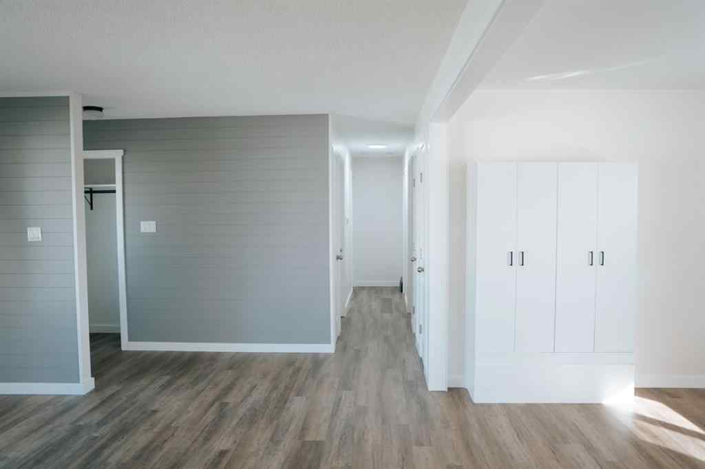 MLS® A2247747 - 729 8 Avenue  in Wainwright Wainwright, Residential