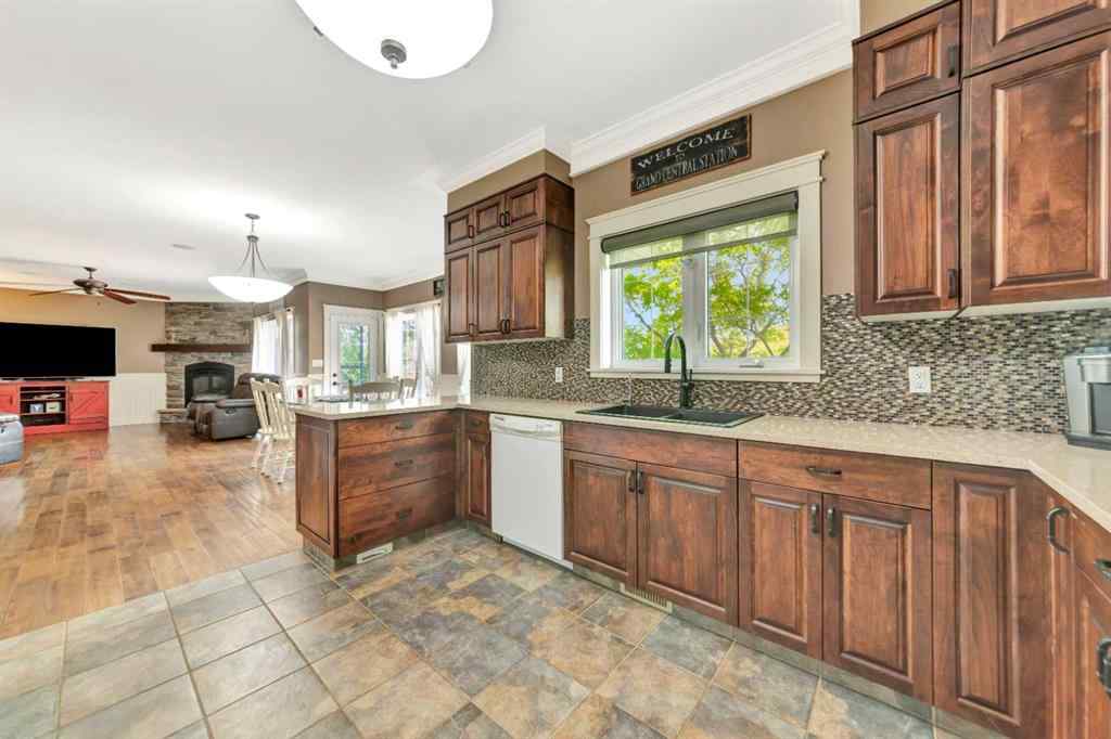 MLS® A2247752 - 96 Whitetail Drive  in Deerfoot Estates (SW) Rural Vermilion River, County of, Residential