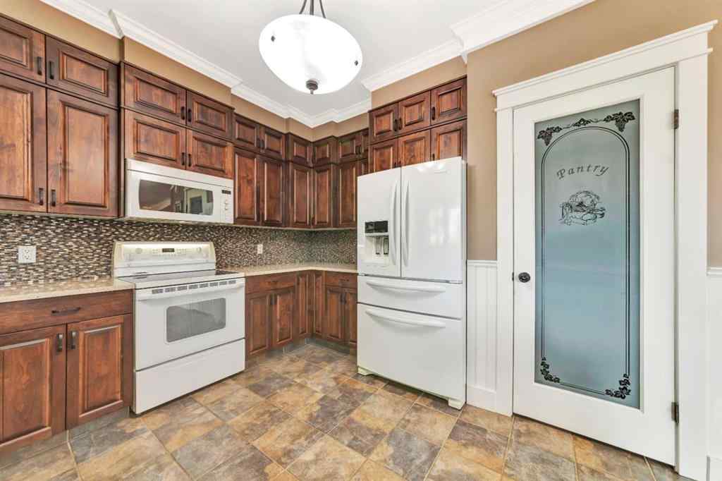 MLS® A2247752 - 96 Whitetail Drive  in Deerfoot Estates (SW) Rural Vermilion River, County of, Residential